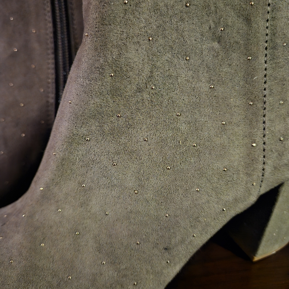 Old Navy Gray Studded Ankle Boots